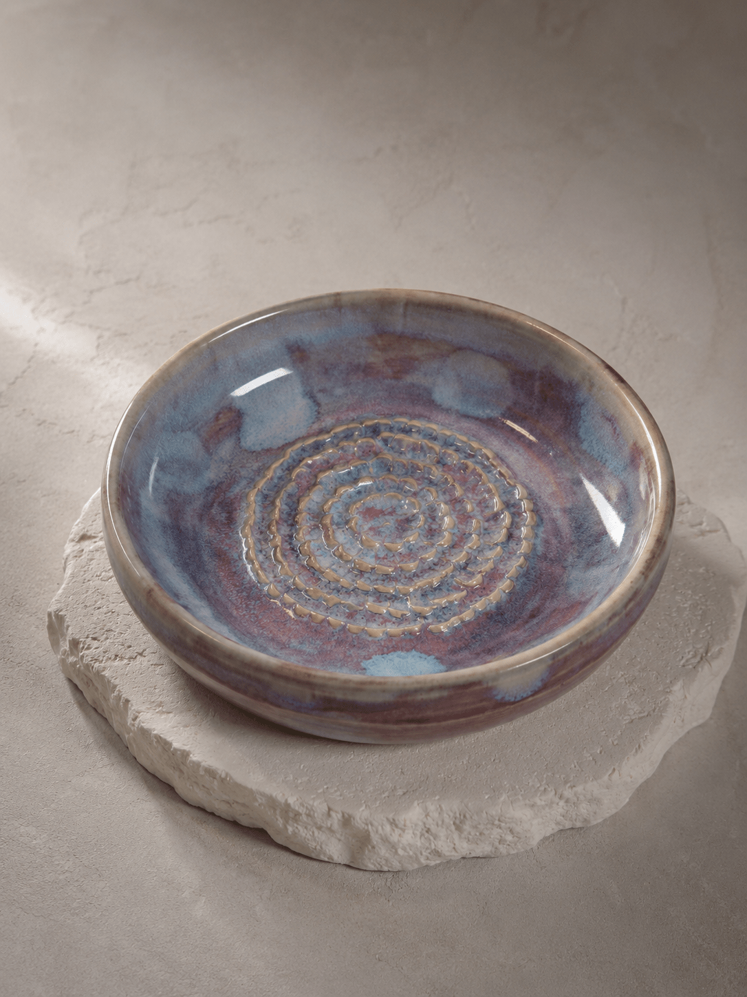 Lavender Tide Garlic Grater