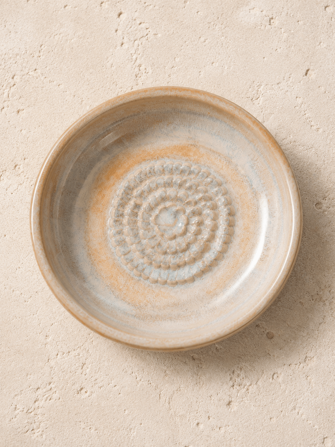 Sunlit Bloom Garlic Grater